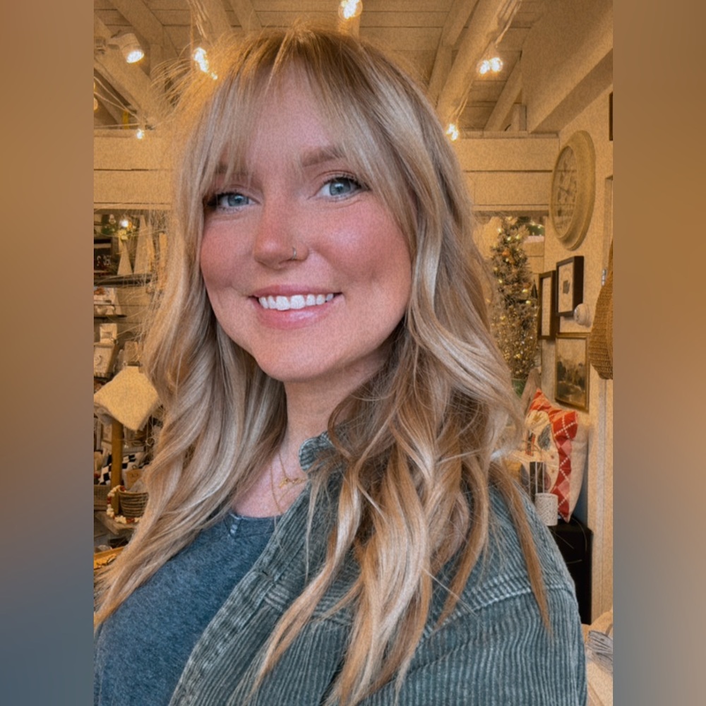 Meet your Posher, Hailey